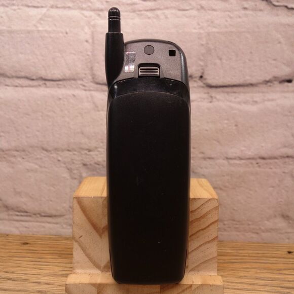 Sanyo Dual Band For Sprint PCS Model #SPC-3000 Vintage Cell Phone - Picture 6 of 6